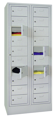 Zárható rekeszes-szekrény lábazattal, 2x10 db rekesszel és főajtóval, hengerzárral, SzxMéxM: 770x500x1850 mm, színe: RAL 6011 rezedazöld