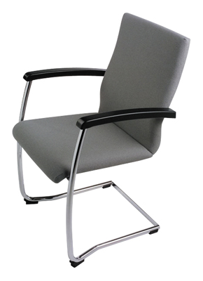 Vendég-szék, egymásba rakható, állvány: krómozott, kartámla: bükk, színe: fekete kárpit: szürke szövet