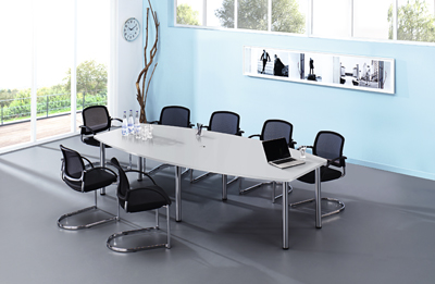 Konferencia-asztal, SzxMéxM: 780/1300x2800x745 mm, asztallap színe: világosszürke, váz anyaga: 6 db krómozott láb